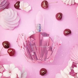 Ariana Grande r.e.m. Cherry Eclipse